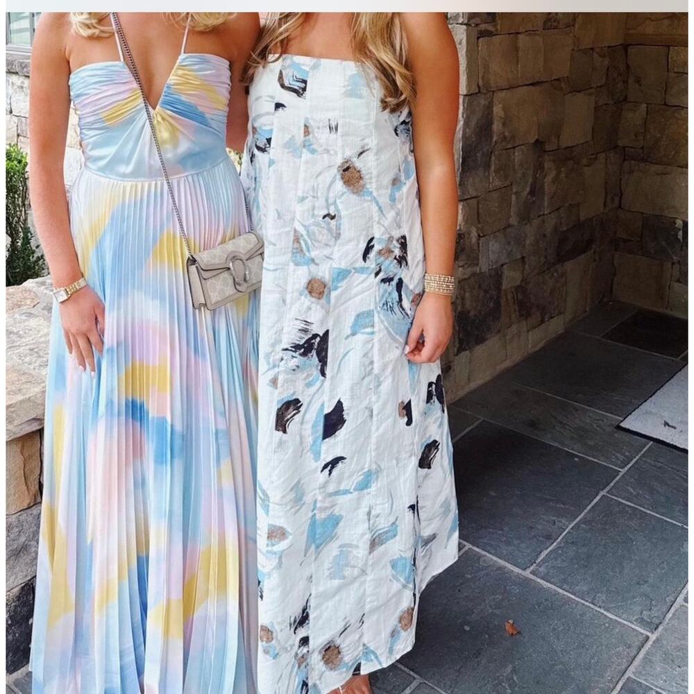 Significant Other Rosalie Maxi Dress - Abstract Floral size 8 - Picture 4 of 7
